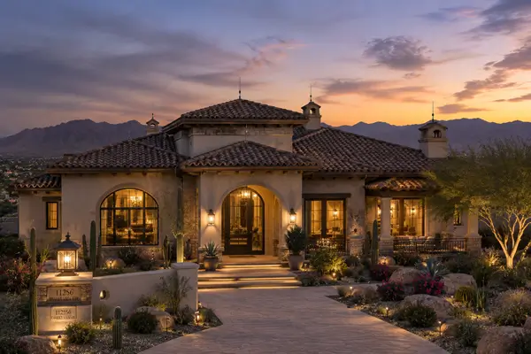 Home in Arizona with Lightning Protection Rods Home in Arizona with Lightning Protection Rods